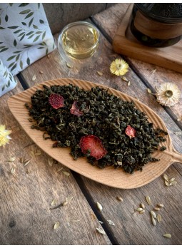 Молочный улун с клубникой