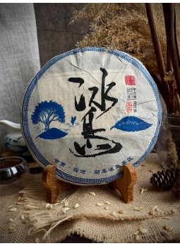 Шен Пуэр от чайной фабрики Мэнку (округ Линьцан), 2016 год