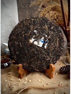 Шен Пуэр от чайной фабрики Мэнку (округ Линьцан), 2016 год