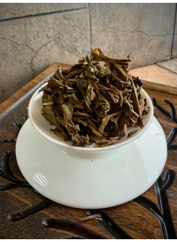 Шен Пуэр от чайной фабрики Мэнку (округ Линьцан), 2016 год