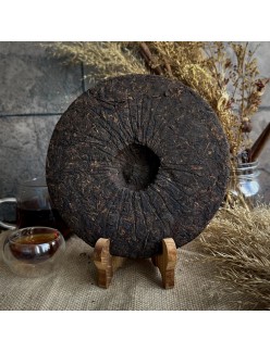 Шу Пуэр "Черный ледяной остров", чайная фабрика Гу Юнь Хао, 2016 год