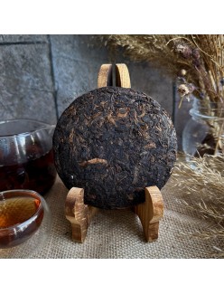 Шу Пуэр "Чайные деревья с горы И У", фабрика Ча Шу Ван, 2018 год