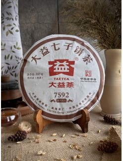 Шу Пуэр рецептура 7592, чайная марка TaeTea, Мэнхай