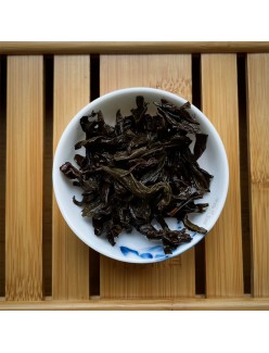 Да Хун Пао «Большой Красный Халат» (средняя обжарка)